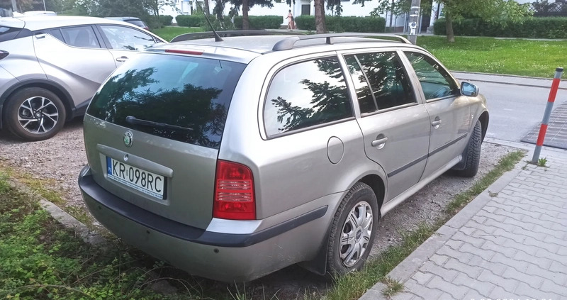 Skoda Octavia cena 8950 przebieg: 244400, rok produkcji 2007 z Kraków małe 56